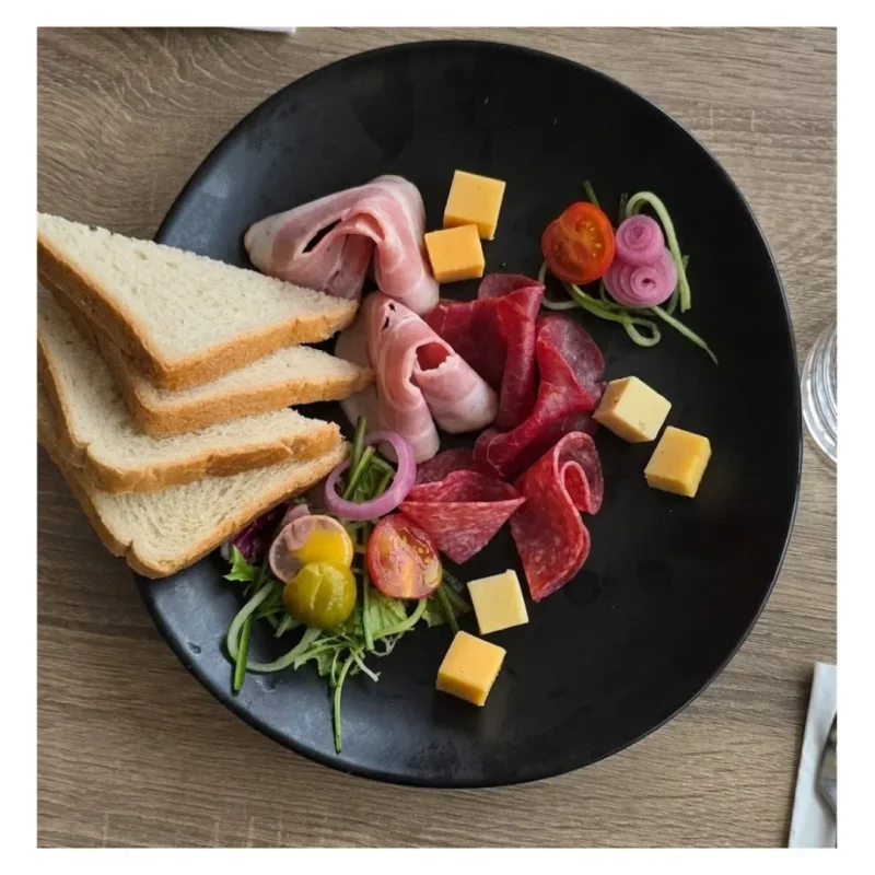 Dutch Meat Platter with Toasted bread